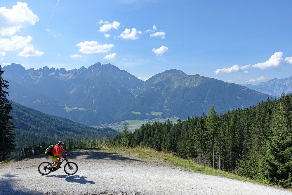 Abfahrt ins Stubaital
