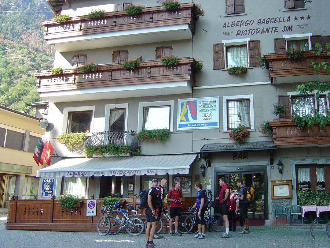 Hotel Sassella - damals noch mit dem Namen Albergo
