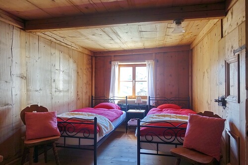 Zimmer in Chasa Jaro