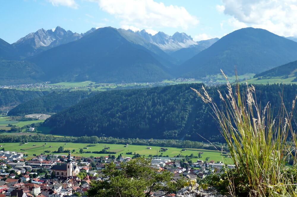Inntal bei Zirl mit Blick zum Sendestal