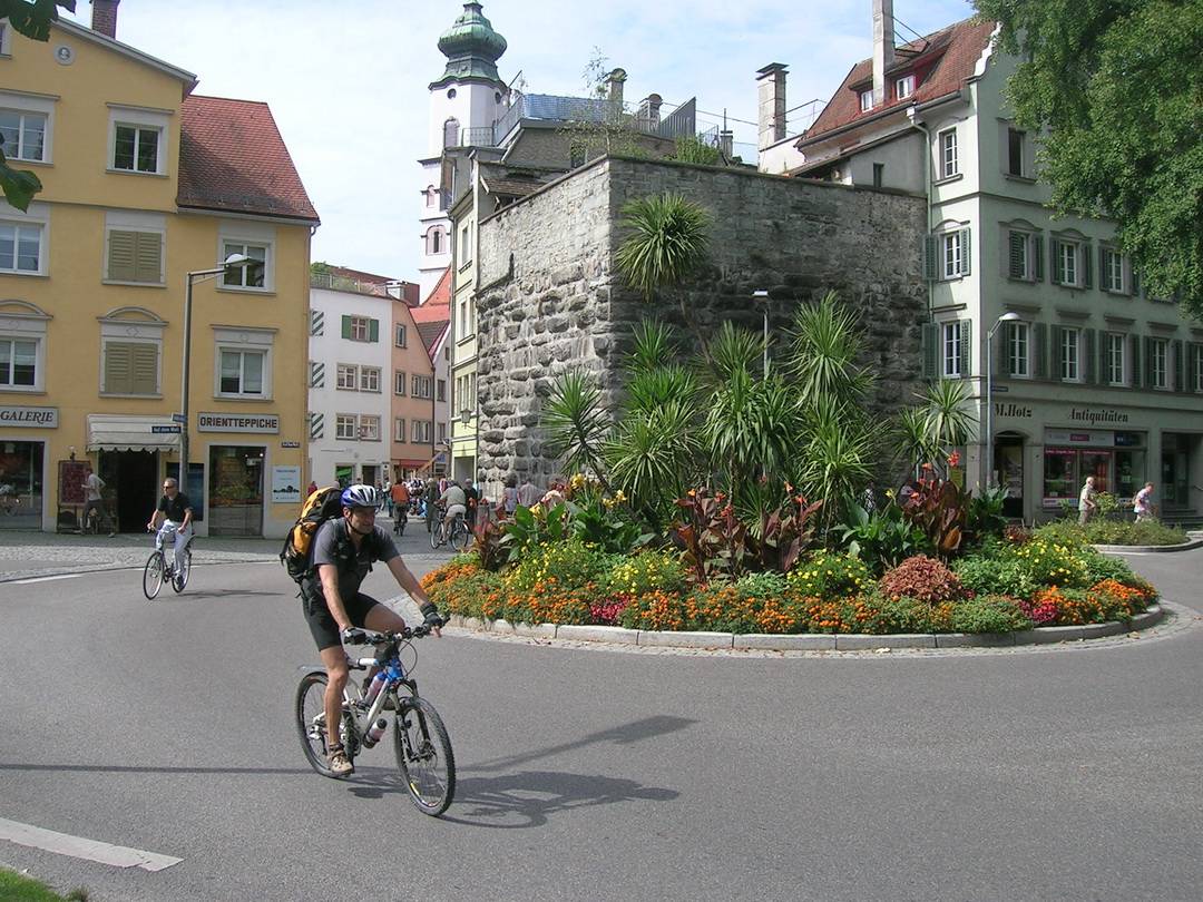 Lindau: Start am Bahnhof und gleich durch die schöne Altstadt
