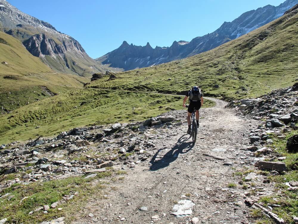 Auffahrt zum Pfunderer Joch