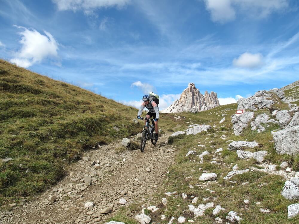Der Trail ist verblockt und nicht flüssig fahrbar