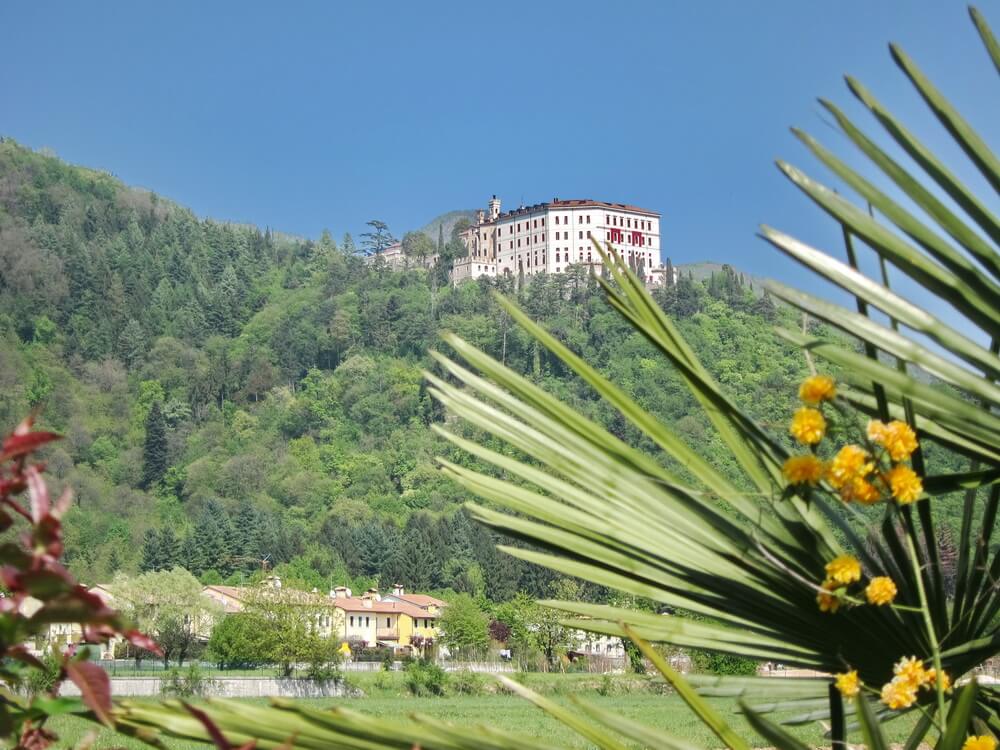 Castel Brando