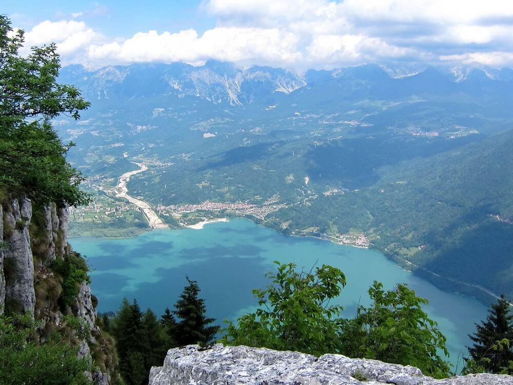 Lago di Santa Croce