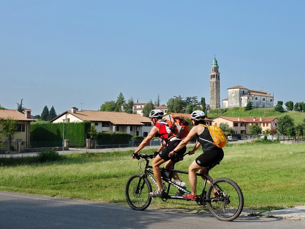 Auf dem Weg nach Asolo - die Hitze steigt