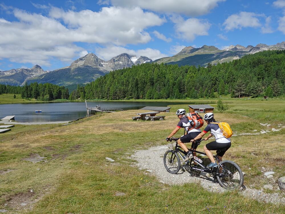 Von Pontresina nach St. Moritz