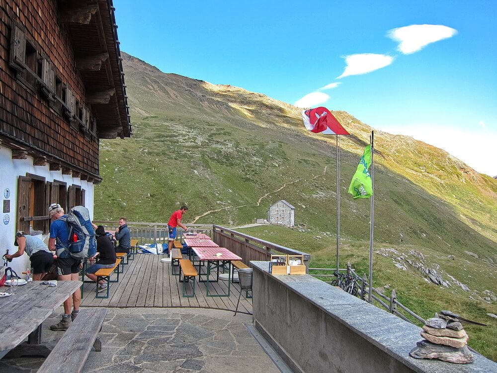 Aufbruchstimmung an der Sesvenna-Hütte
