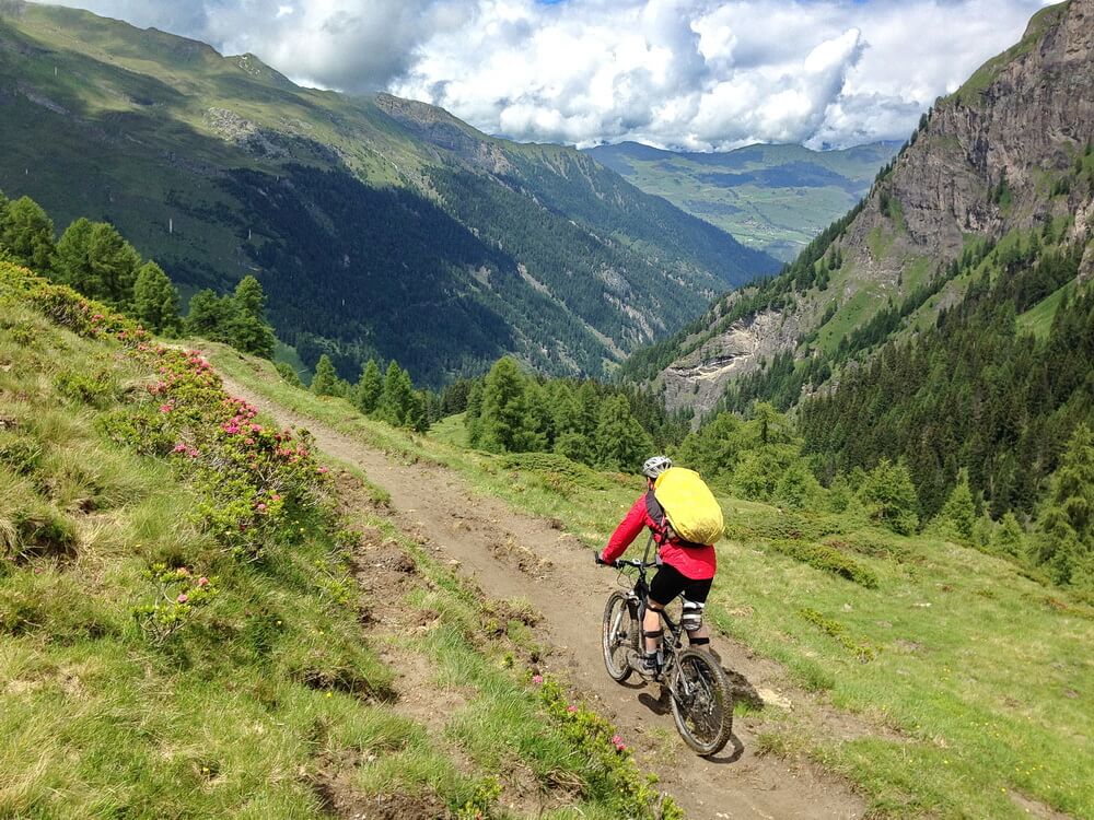 Abfahrt vom Tomülpass - Valser Tal