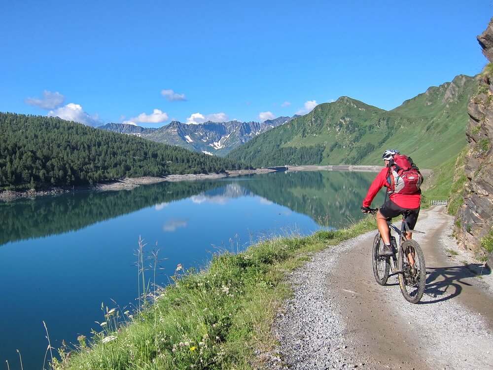 Lago Ritom: so wünscht man sich den Start in einen Transalptag