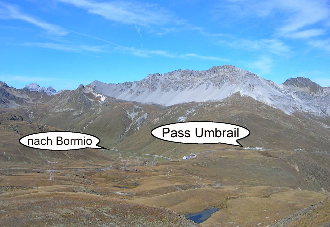 Pass Umbrail rechts ins Munstertal