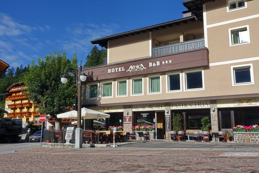 Hotel Arnica