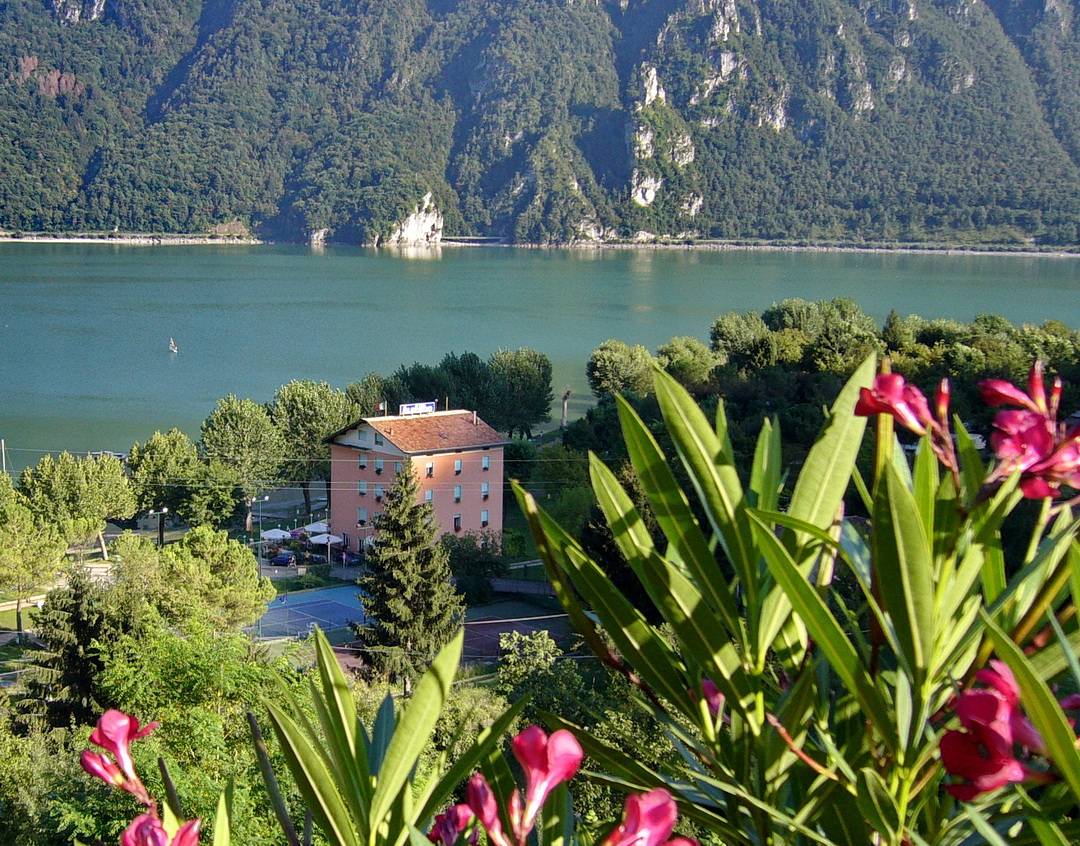 Albergo Al Lago in Anfo