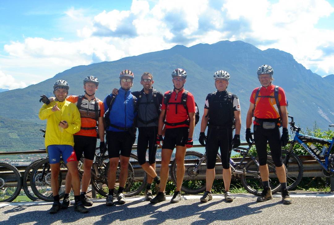 Lago in Sicht - der rechte Anlass für ein Gruppenbild