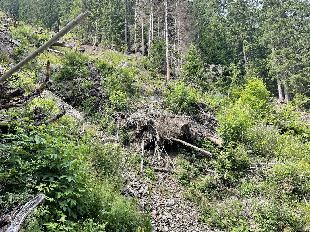Roemerweg Grins Strengen Hangrutsch