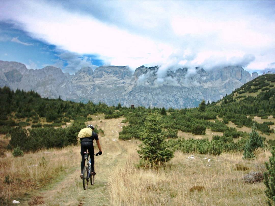 Trail mit Brenta Blick