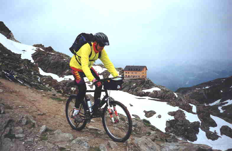 Eisjöchl mit Stettiner Hütte