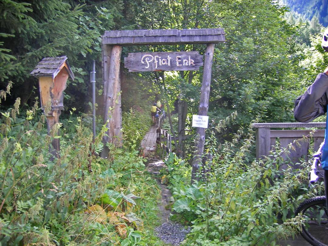 Trail vom ehemaligen Almstüberl zum Giggler Tobel