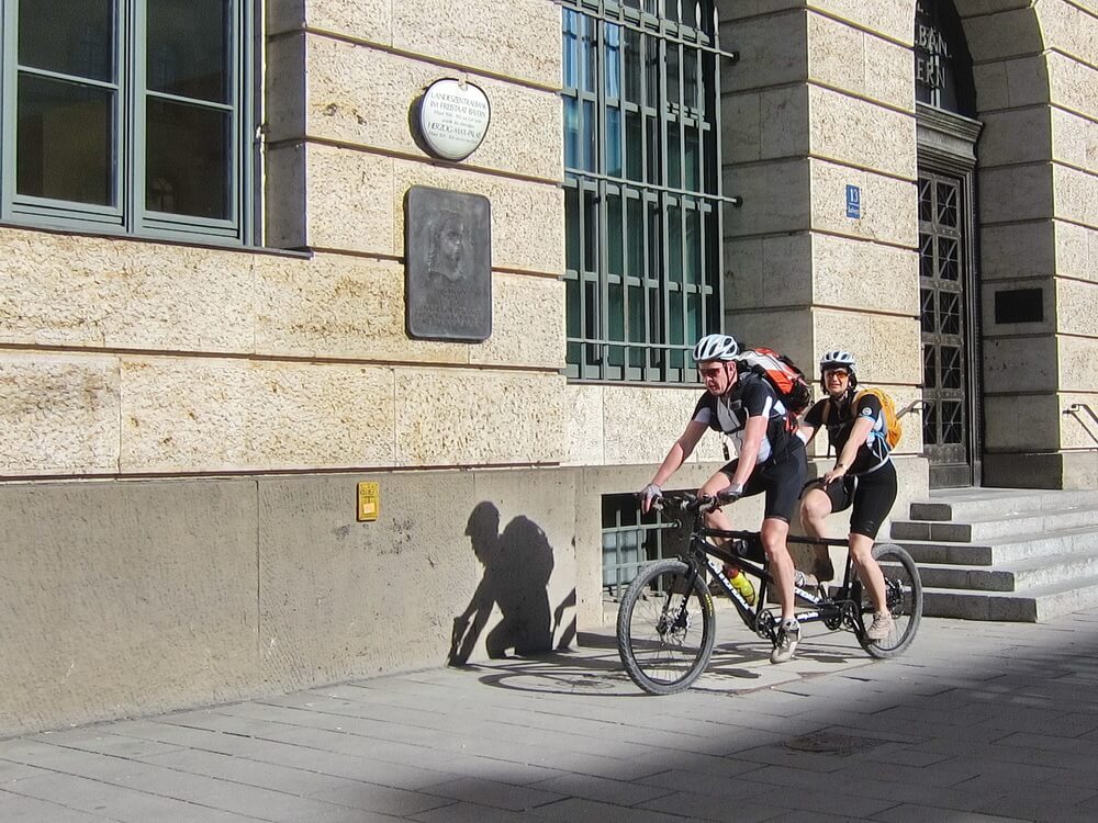 Start in München an der Ludwigstraße 13
