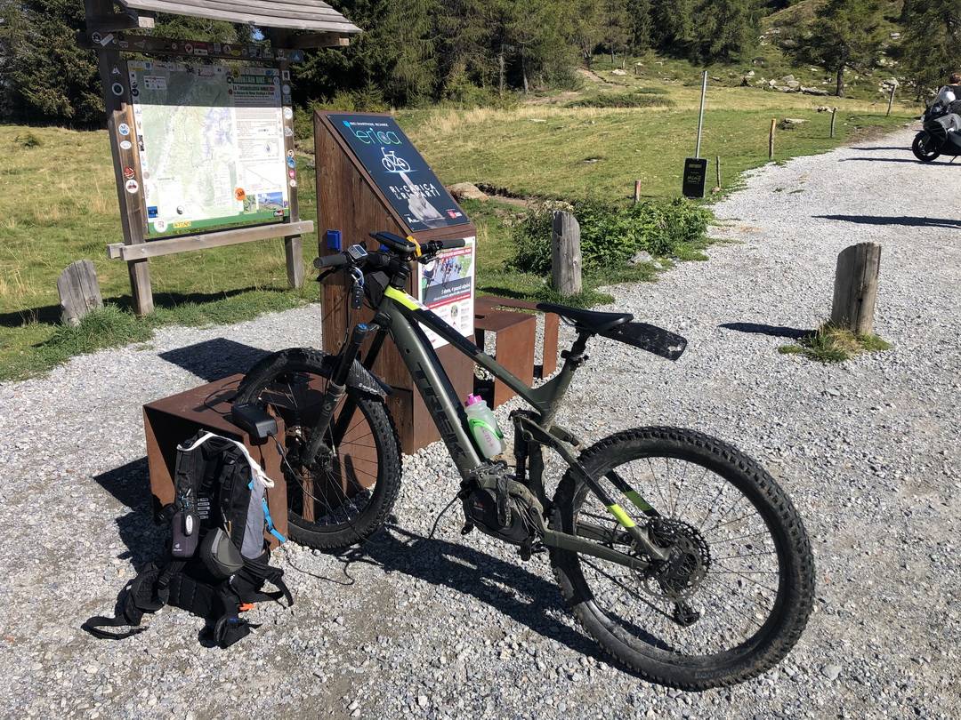 Ladestation am Mortirolo