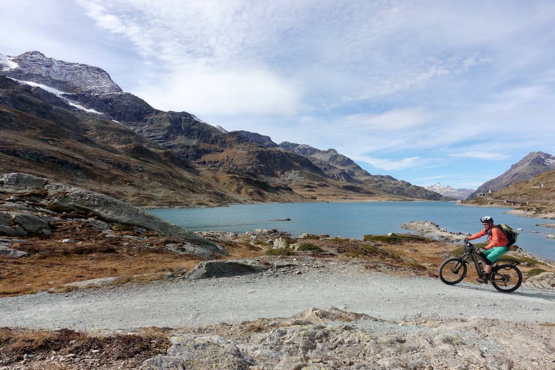 Lago Bianco