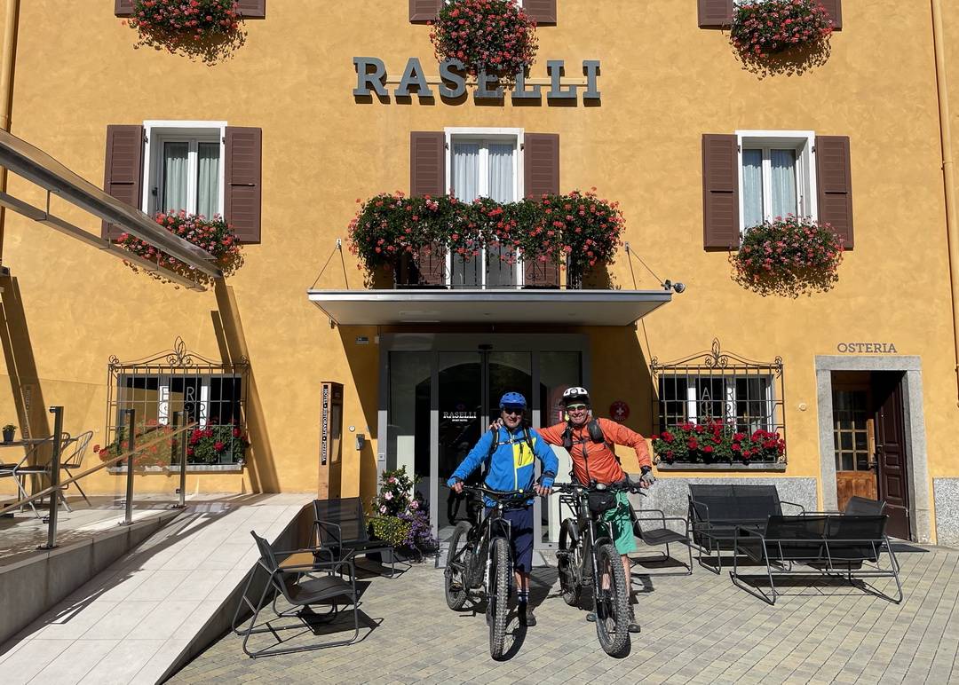 Team Raselli Albrecht