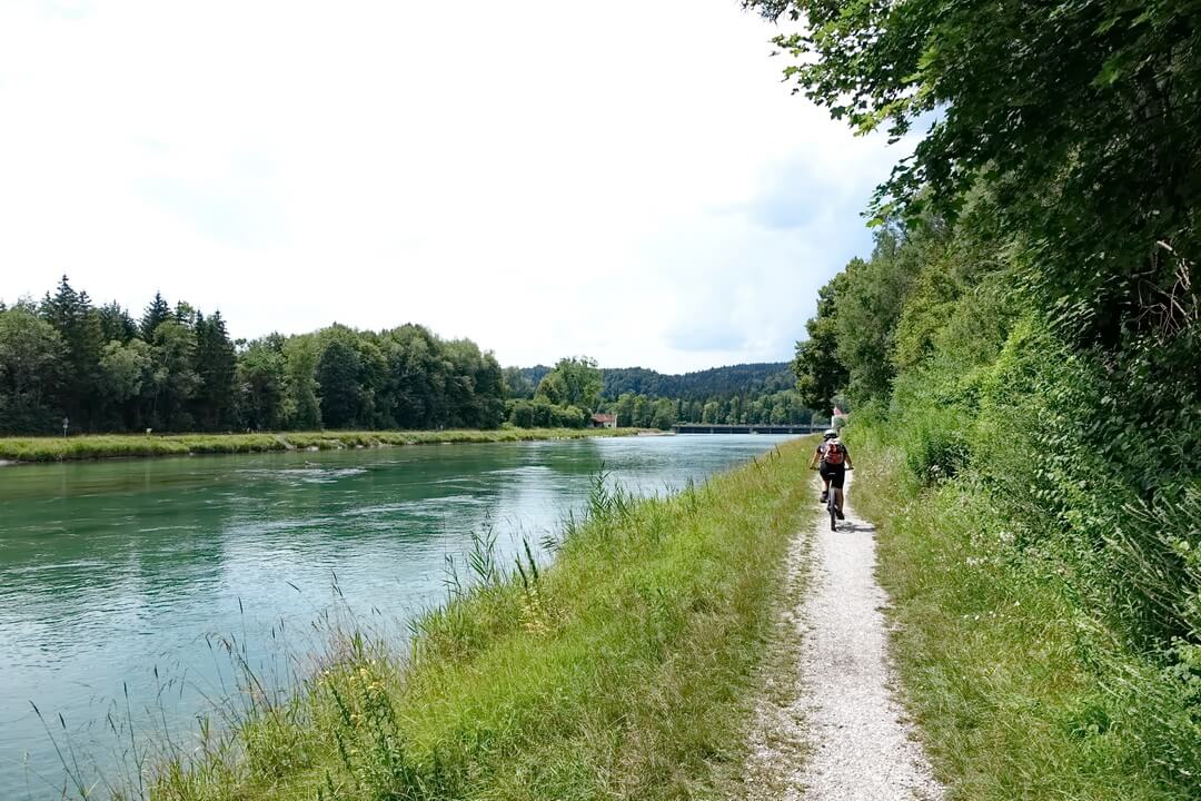 Pfad am Isarwerkkanal