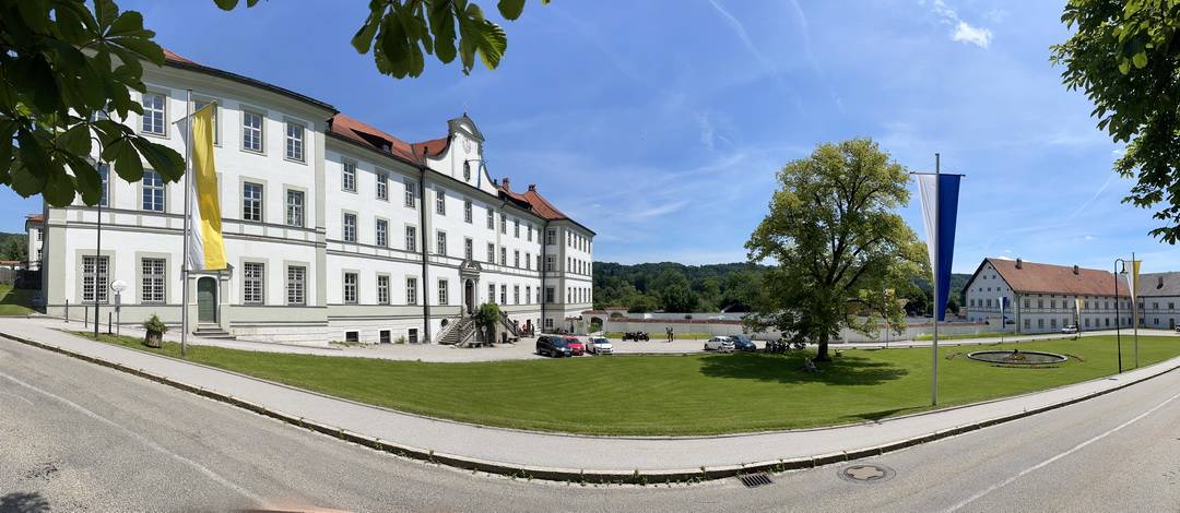 Fakultativer Abstecher zum Kloster Schäftlarn