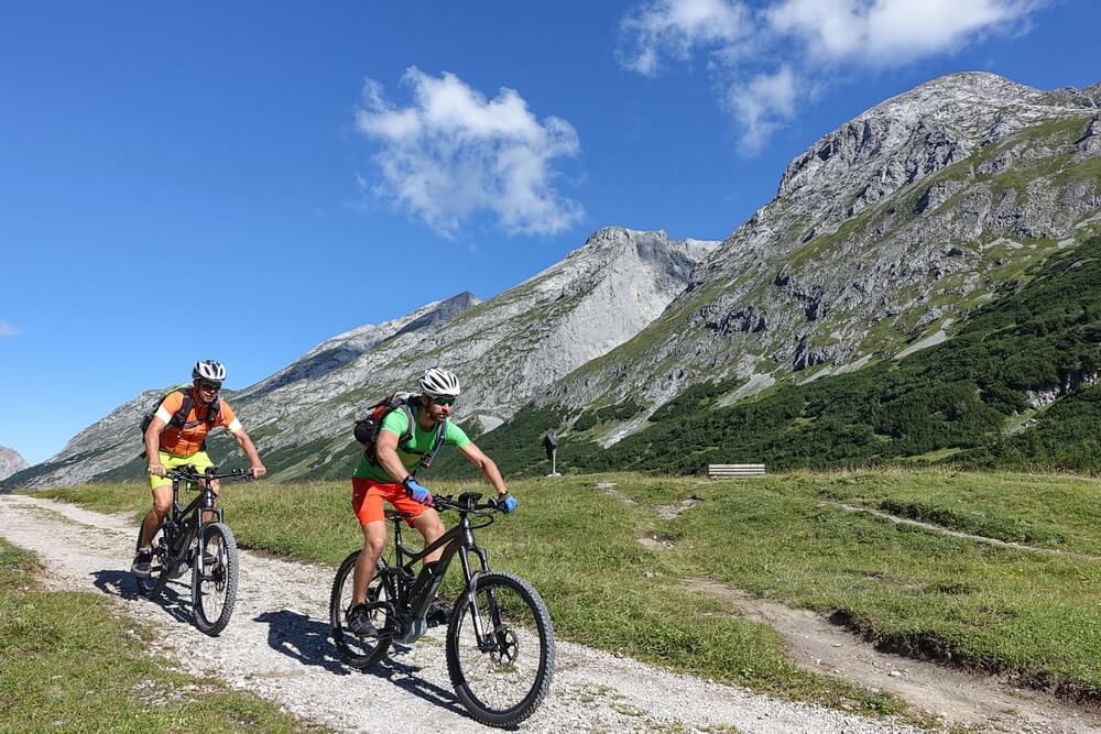 Hochalmsattel – Beginn der Abfahrt zum Kleinen Ahornboden