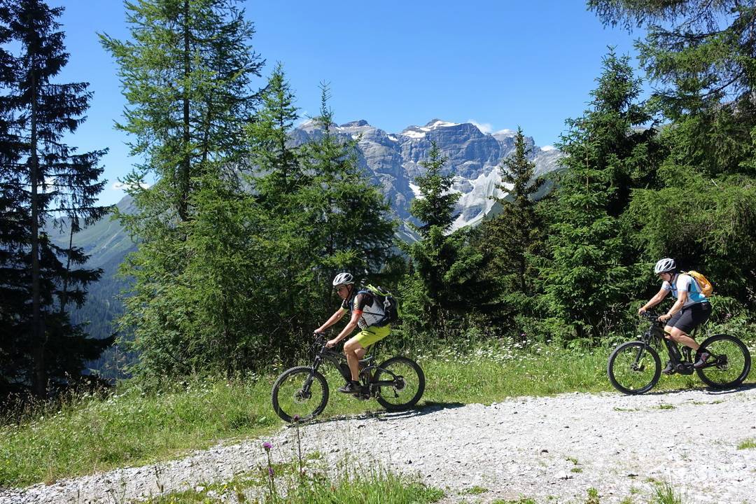Von der Bergeralm auf dem Lärchenwiesenweg ins Obernbergertal
