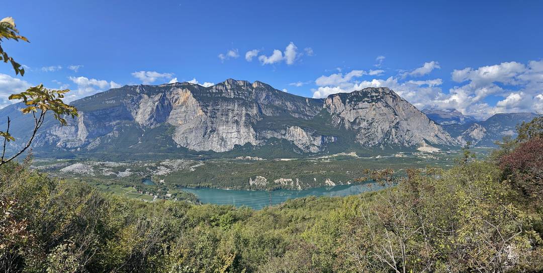 Lago di Cavedine Lago di Cavedine