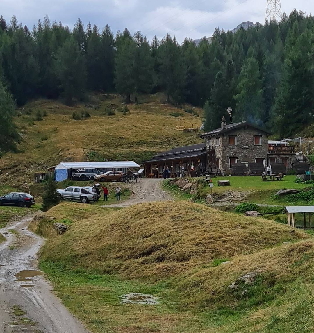 Rifugio Antonioli Rifugio Antonioli