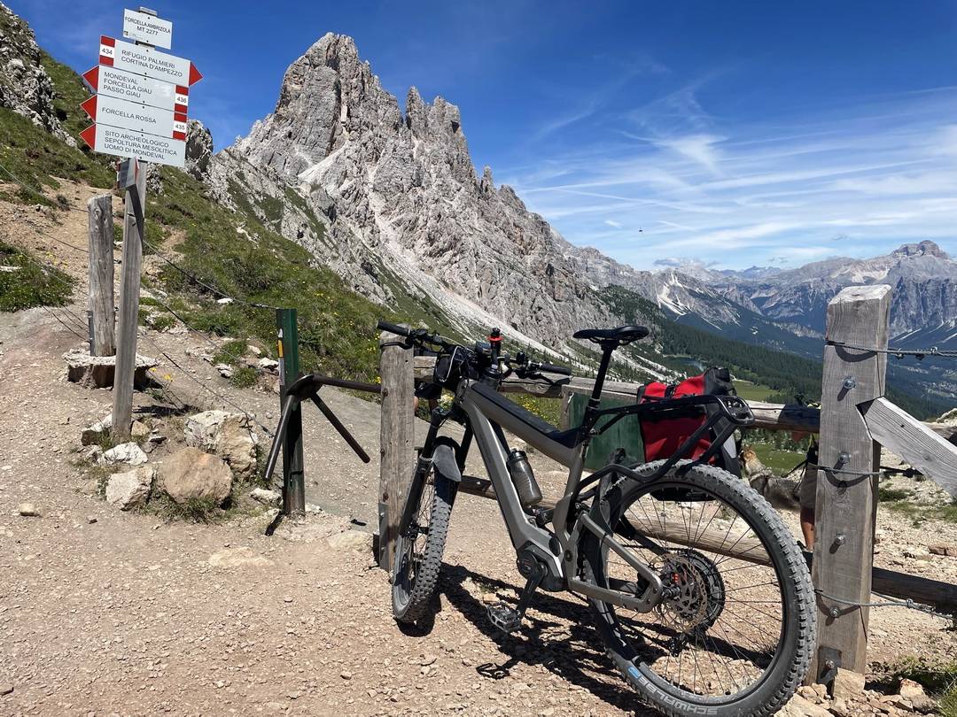 Forcella Ambrizzola: 2277 m