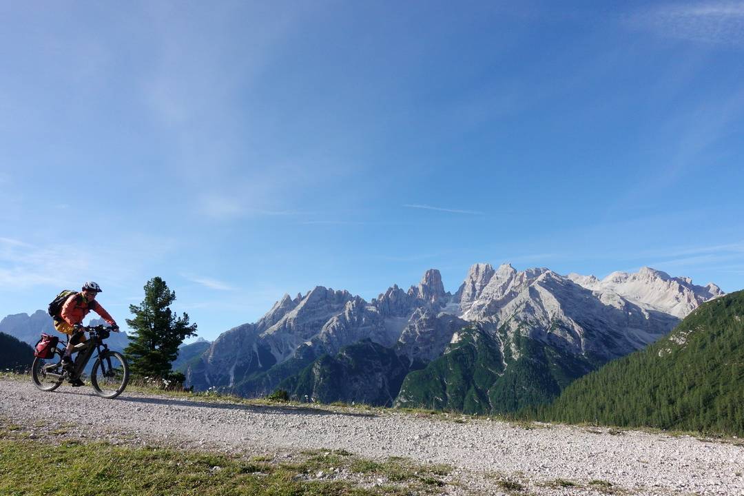 Abfahrt auf leichter Piste von der Plätzwiese nach Schluderbach