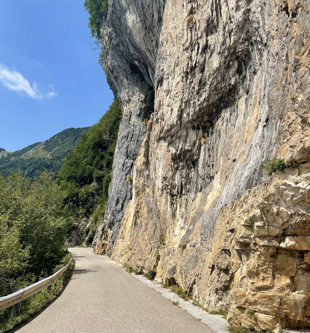 Abfahrt nach Valmareno Abfahrt nach Valmareno