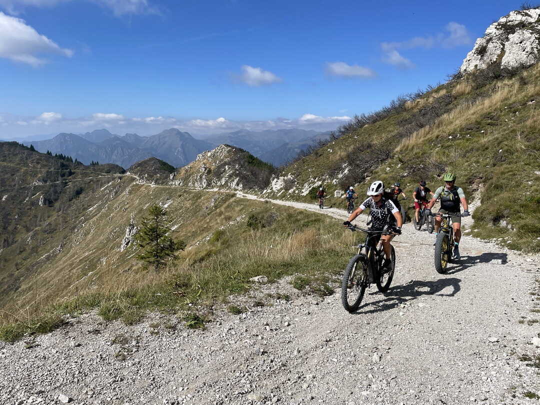 Militärpiste an der Bocca di Caplone