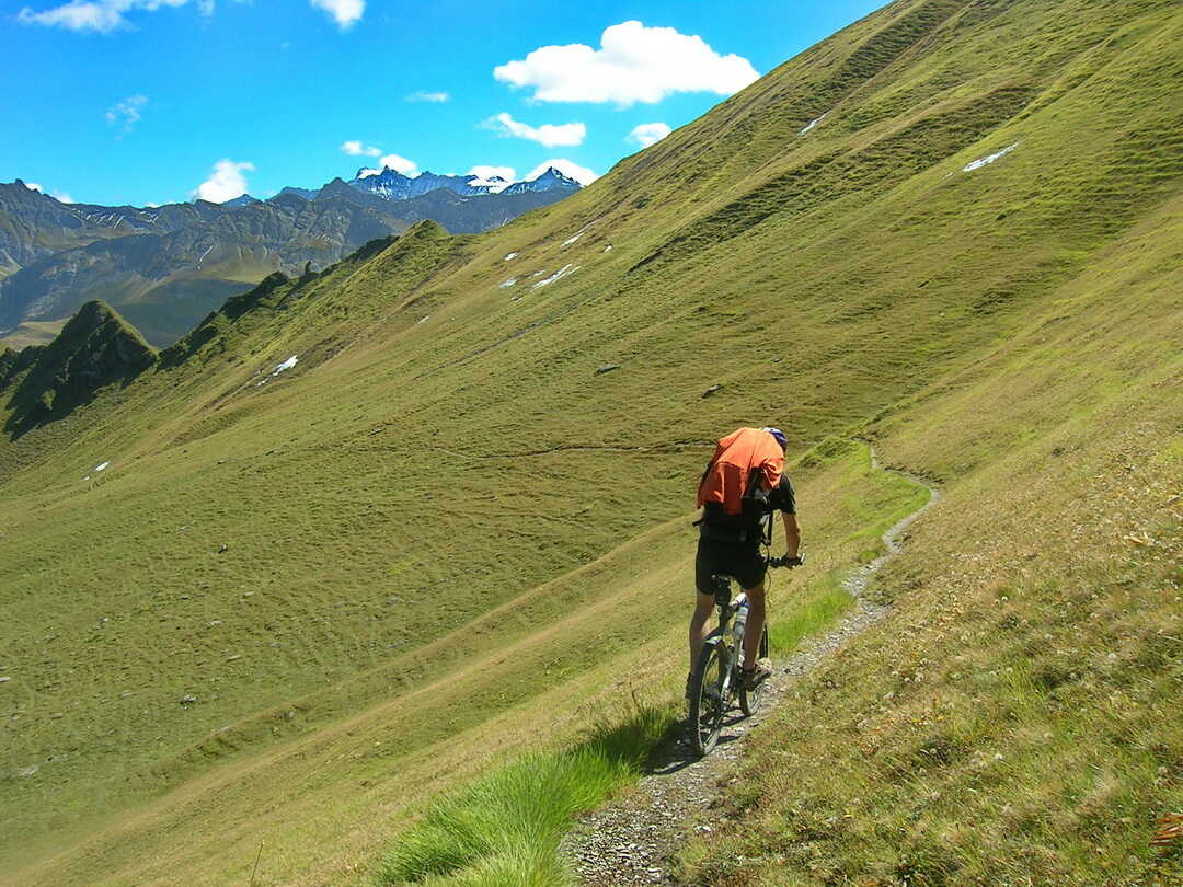 Trailabfahrt vom Risitenpass