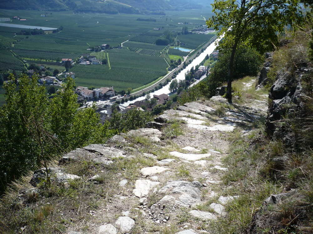 Rumpelweg hinab nach Staben