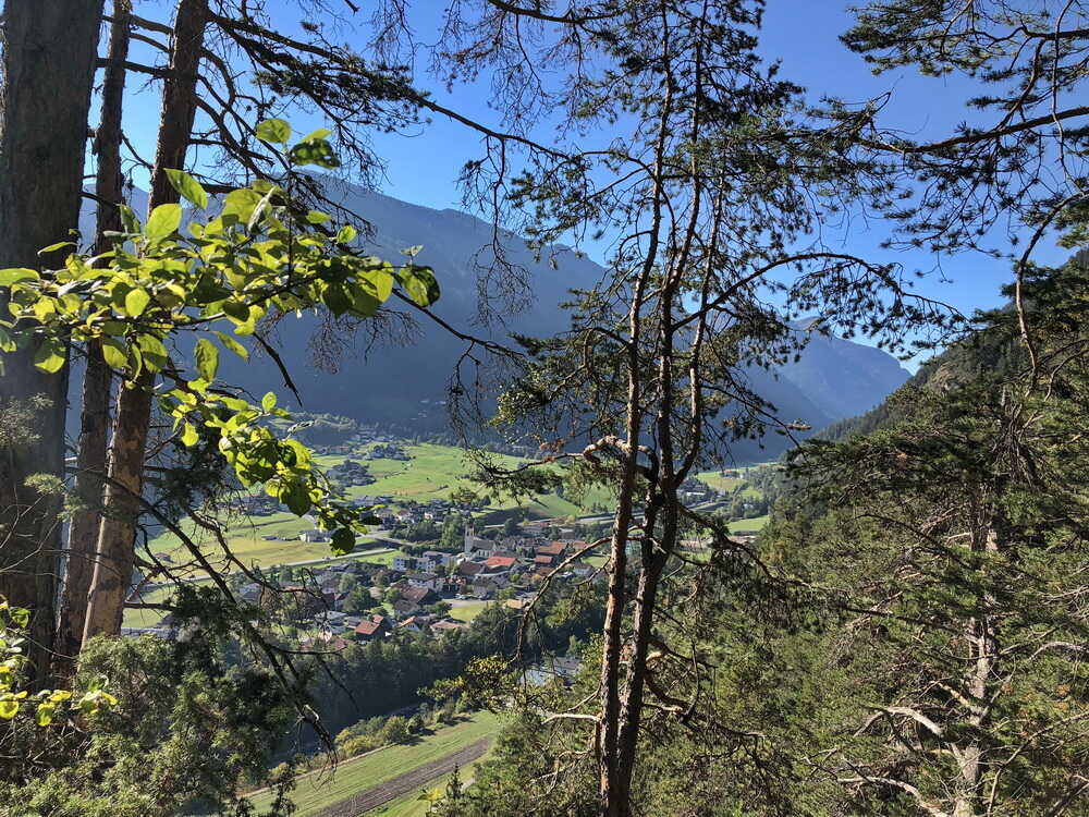 Blick auf Tösens im Inntal