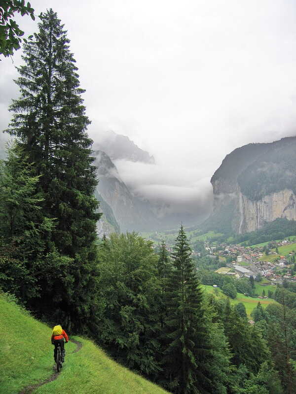 Trail ins Lauterbrunnental