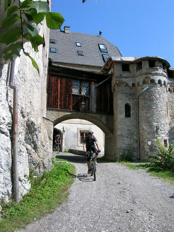 Schloss Fernstein