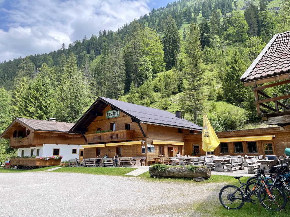 Kaiserhütte bei Kaiserwetter